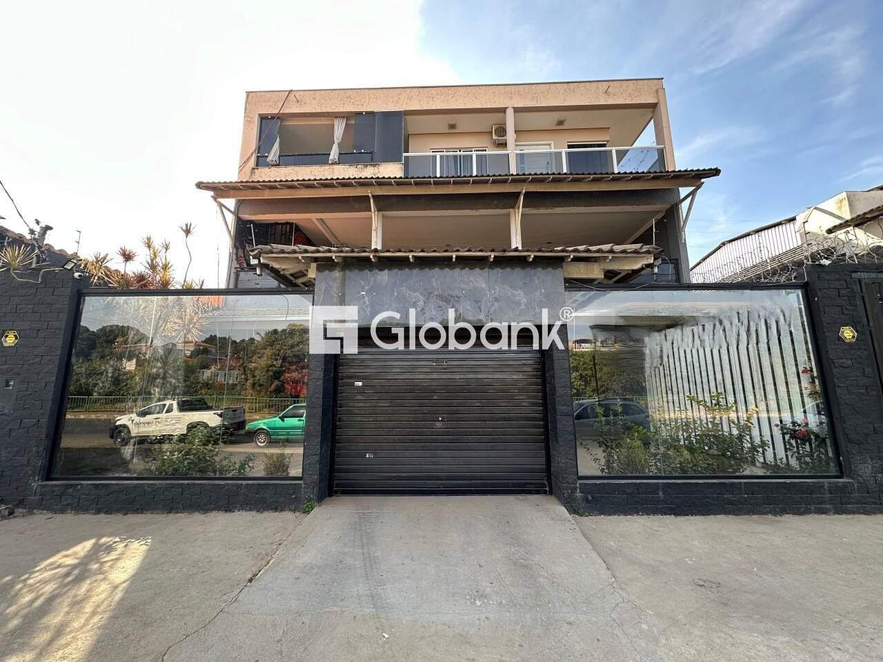 Ponto comercial para aluguel Edgar Pereira 250m² Montes Claros MG: Fachada
