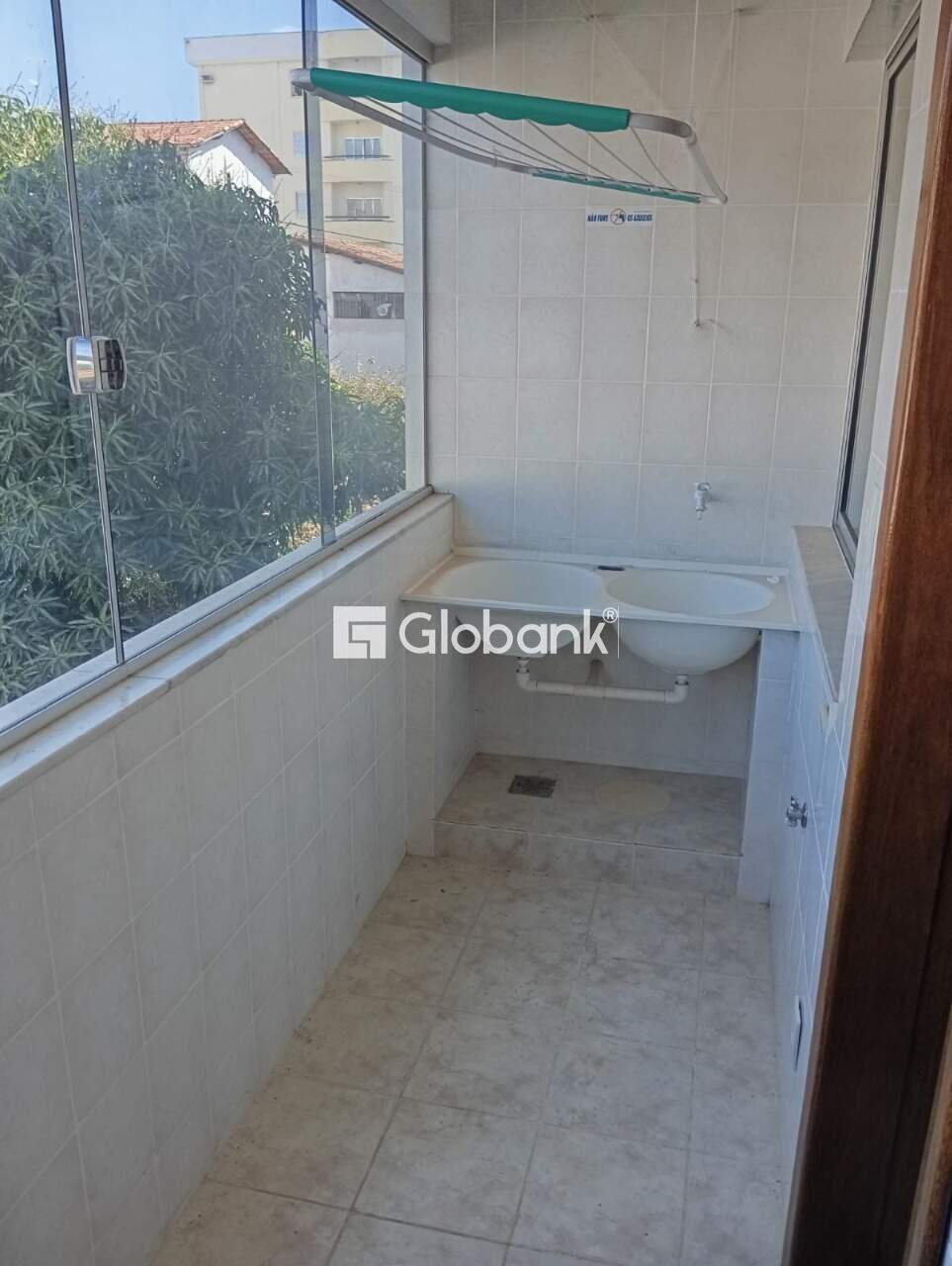 Apartamento 4 quartos à venda São José 80m² Montes Claros MG: 