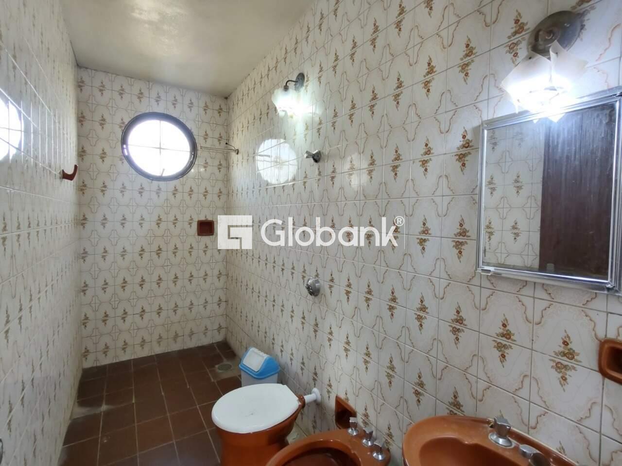 Apartamento 3 quartos à venda Centro 90m² Montes Claros MG: Banheiro
