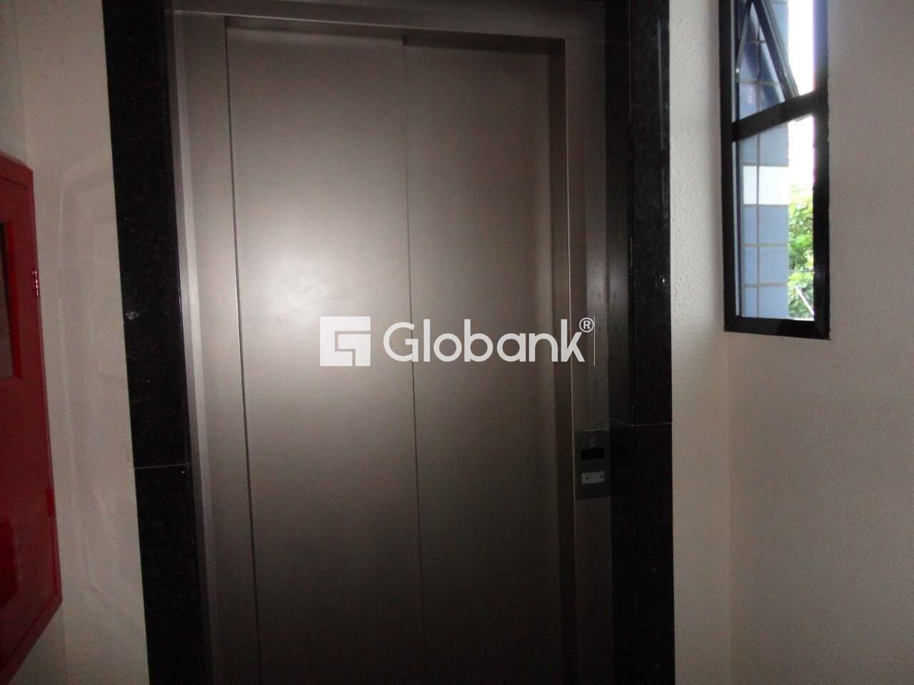 Apartamento 3 quartos à venda Centro 0m² Montes Claros MG: ELEVADOR