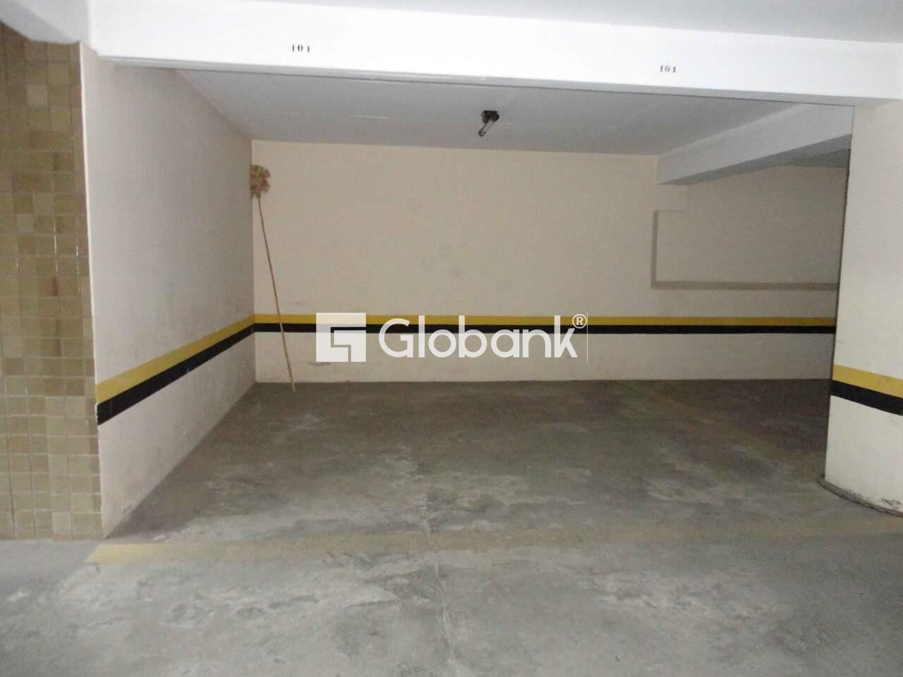 Apartamento 3 quartos à venda Centro 0m² Montes Claros MG: 02 VAGAS DE GARAGEM