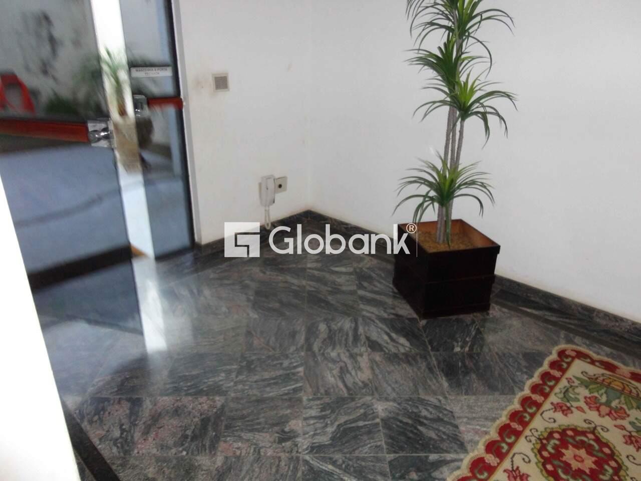 Apartamento 3 quartos à venda Centro 0m² Montes Claros MG: HALL