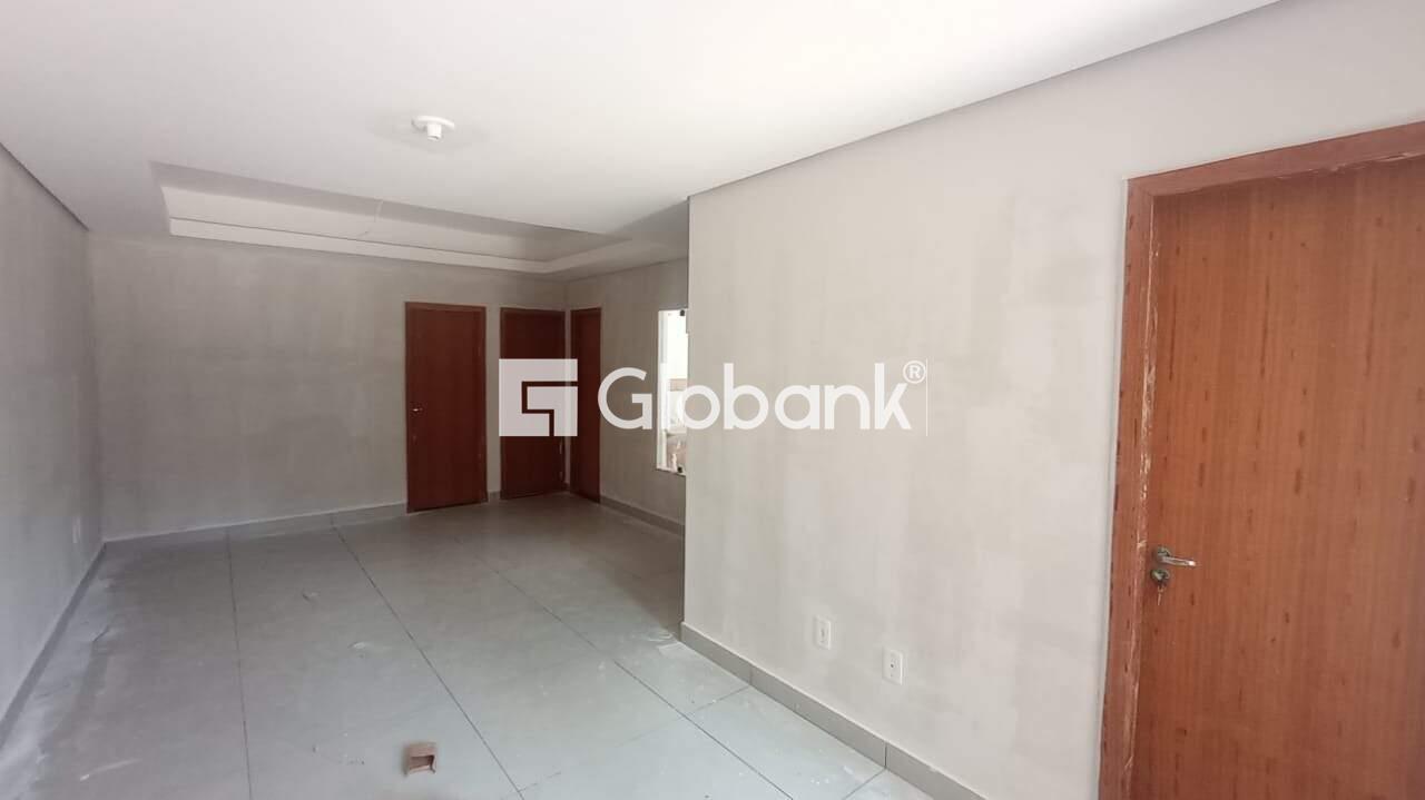 Apartamento 2 quartos à venda Loteamento Novo Jaraguá 75m² Montes Claros MG: Sala