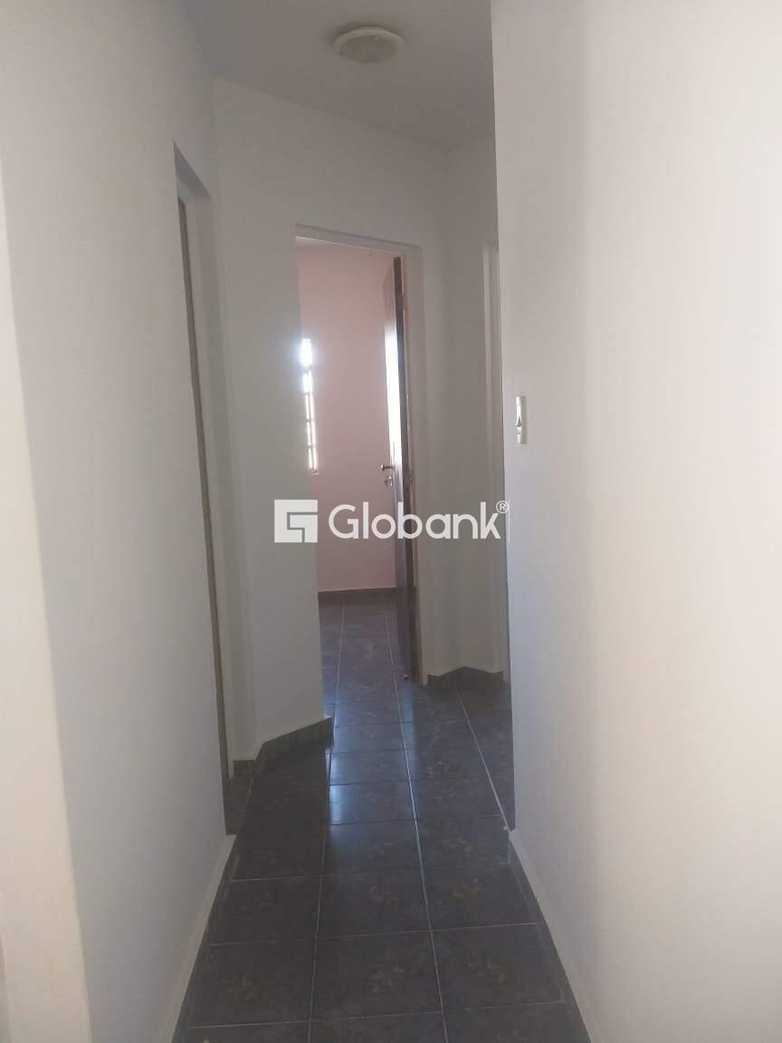 Apartamento 3 quartos à venda Alice Maia 0m² Montes Claros MG: Corredor de acesso aos quartos