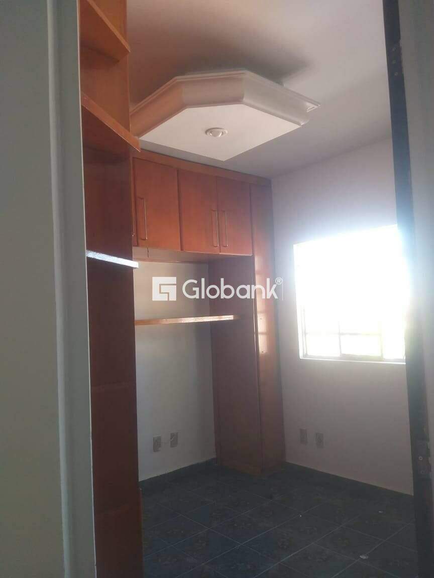 Apartamento 3 quartos à venda Alice Maia 0m² Montes Claros MG: Quarto