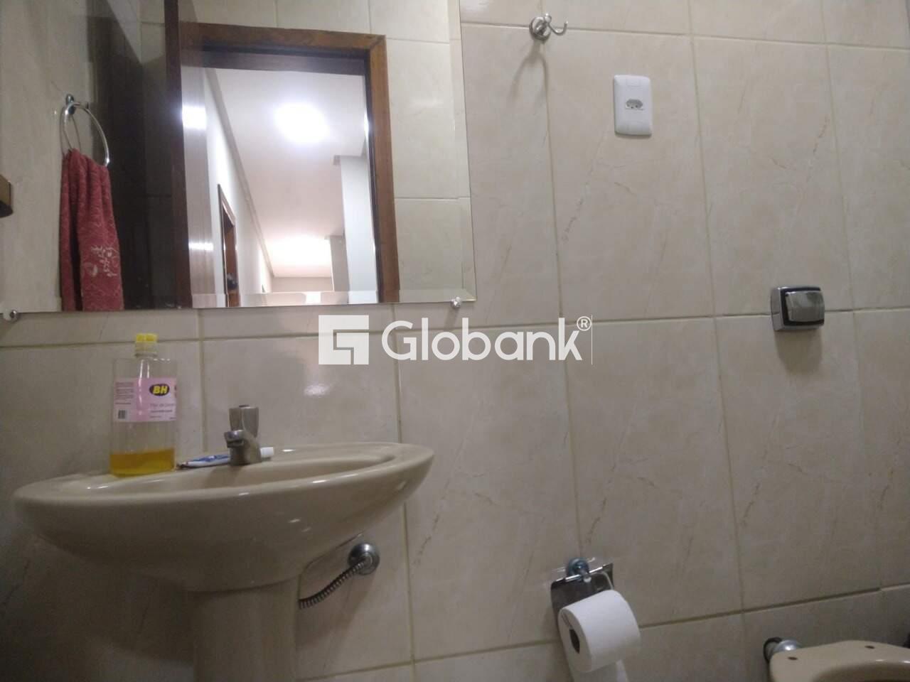 Casa 4 quartos à venda Vera Cruz 290m² Montes Claros MG: 