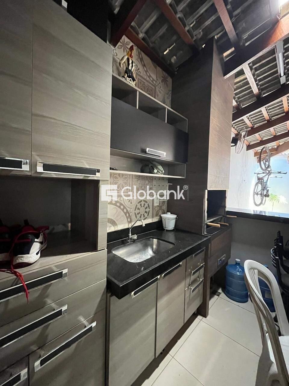 Casa 4 quartos à venda Morada do Parque 115m² Montes Claros MG: COZINHA COM ARM RIOS