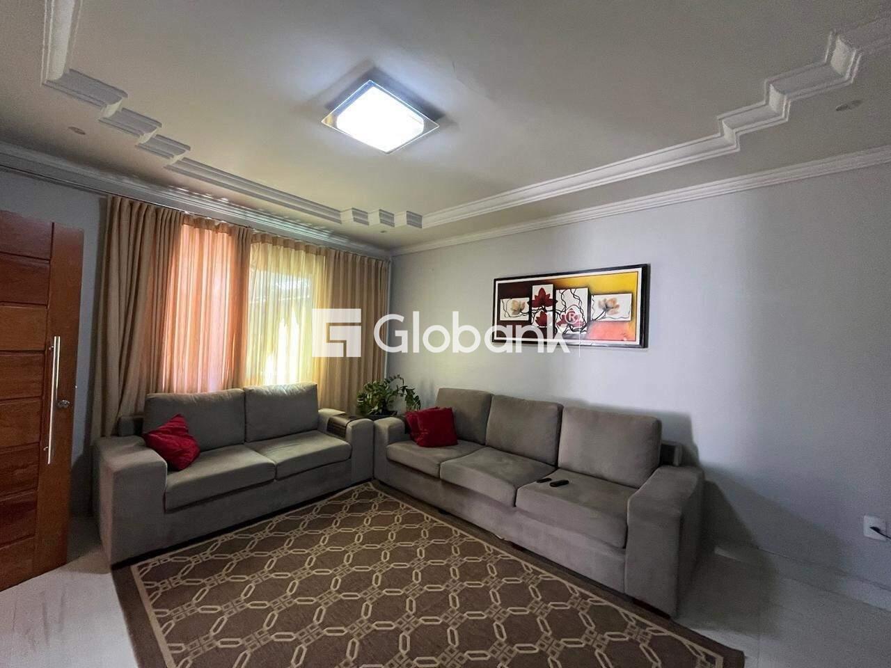 Casa 4 quartos à venda Morada do Parque 115m² Montes Claros MG: SALA DE TV