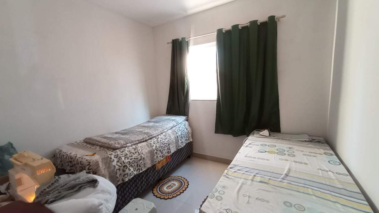 Sobrado 3 quartos à venda Morrinhos 110m² Montes Claros MG: Quarto 2
