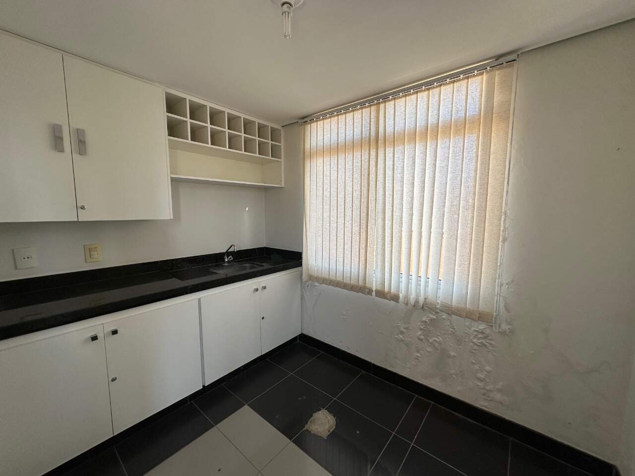 Ponto comercial para aluguel Centro 123m² Montes Claros MG: Copa