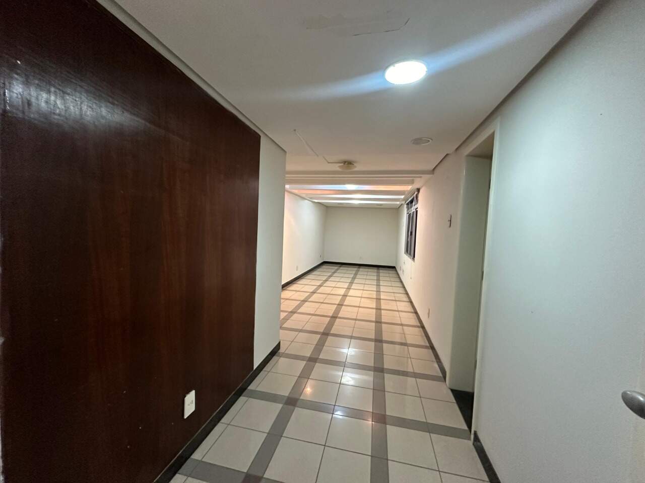 Ponto comercial para aluguel Centro 461m² Montes Claros MG: 
