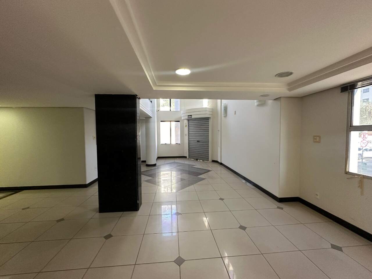 Ponto comercial para aluguel Centro 461m² Montes Claros MG: 