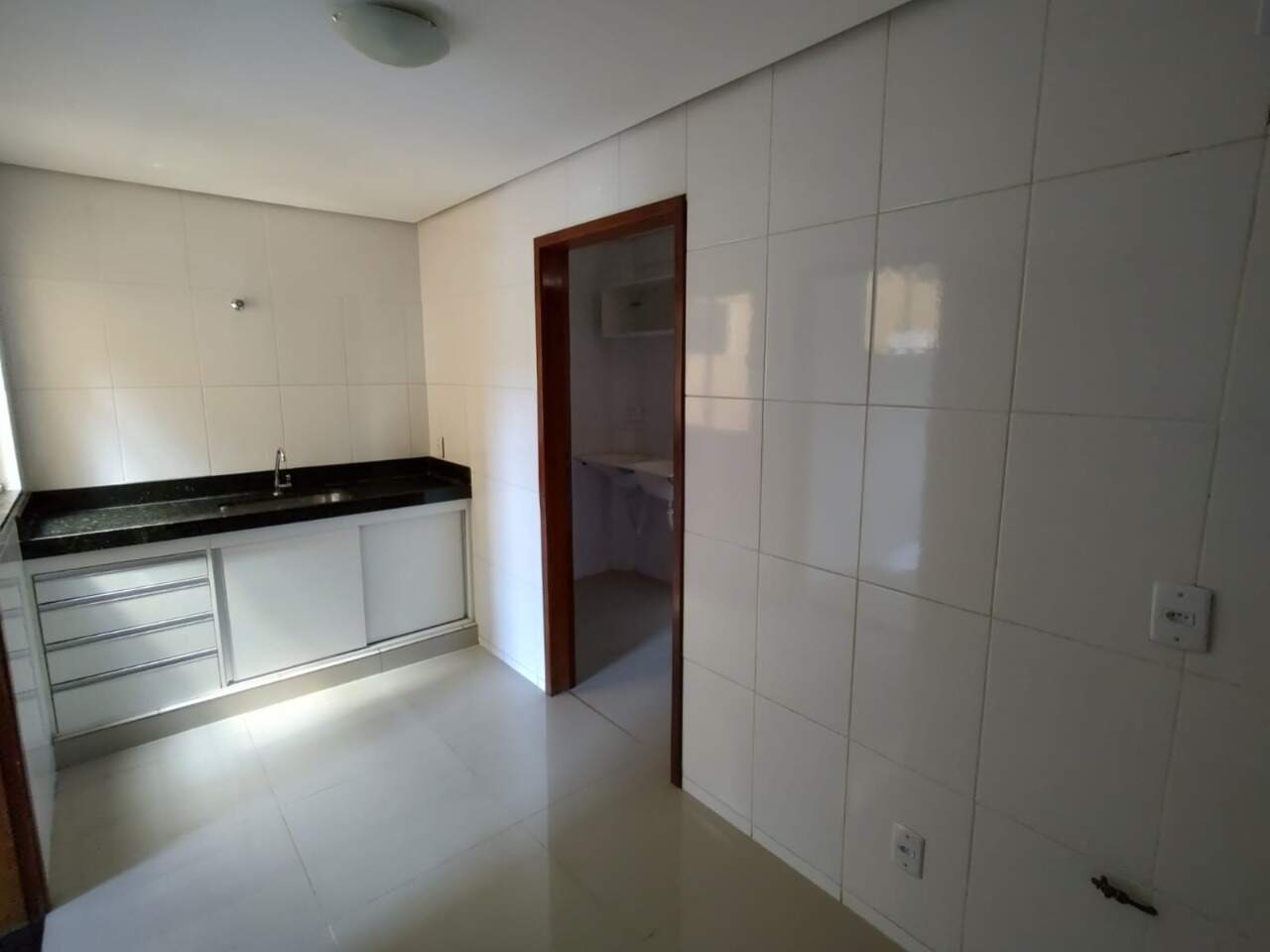 Apartamento 3 quartos para aluguel Todos os Santos 80m² Montes Claros MG: Cozinha