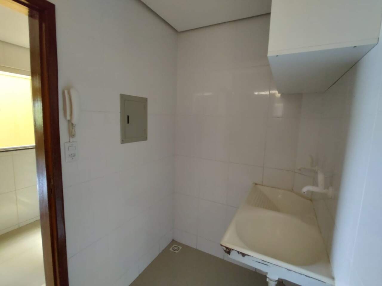 Apartamento 3 quartos para aluguel Todos os Santos 80m² Montes Claros MG: Area de servi o