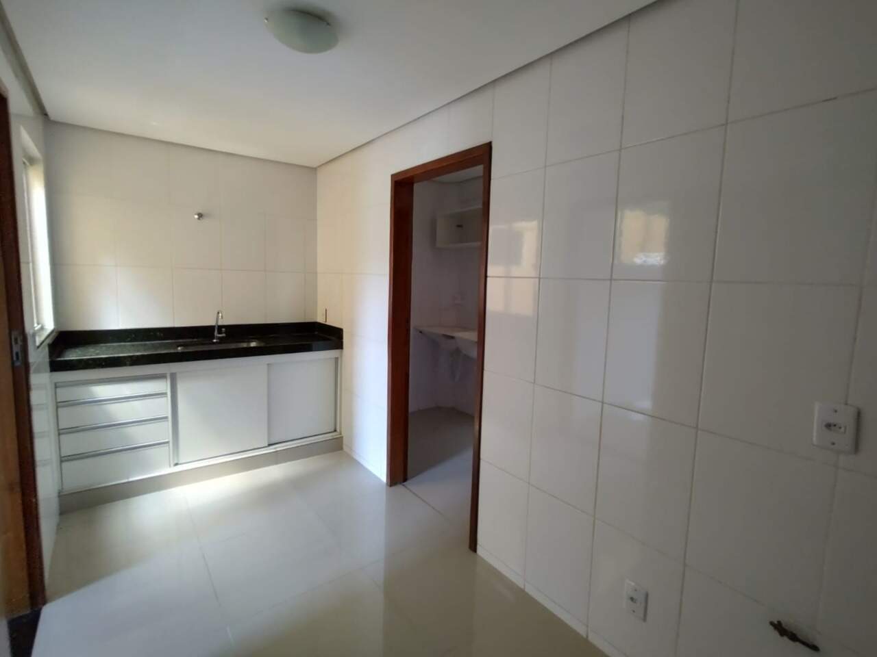 Apartamento 3 quartos para aluguel Todos os Santos 80m² Montes Claros MG: Cozinha