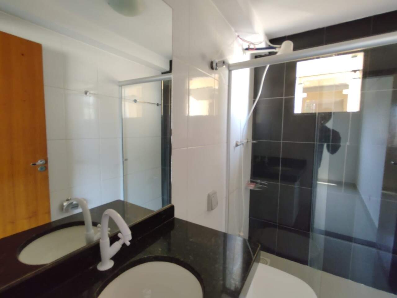 Apartamento 3 quartos para aluguel Todos os Santos 80m² Montes Claros MG: Bnheiro