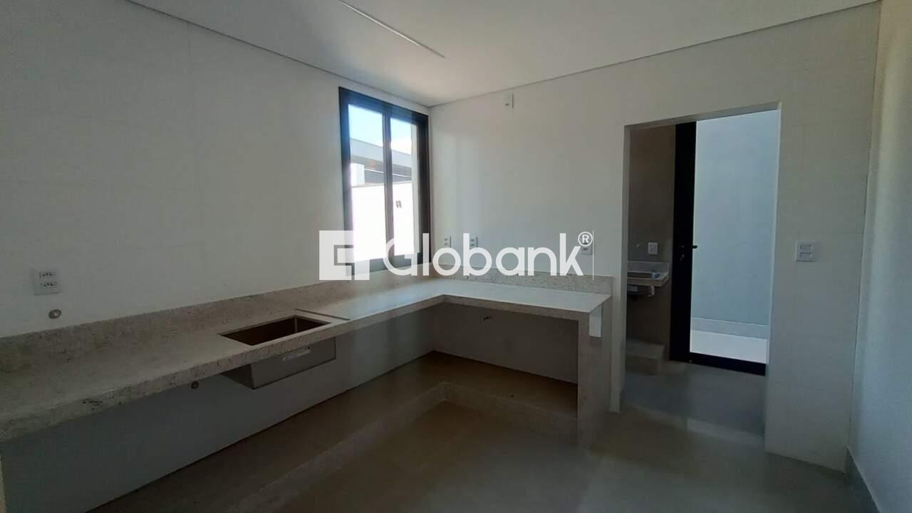 Casa em condomínio 3 quartos à venda Ibituruna 240m² Montes Claros MG: 