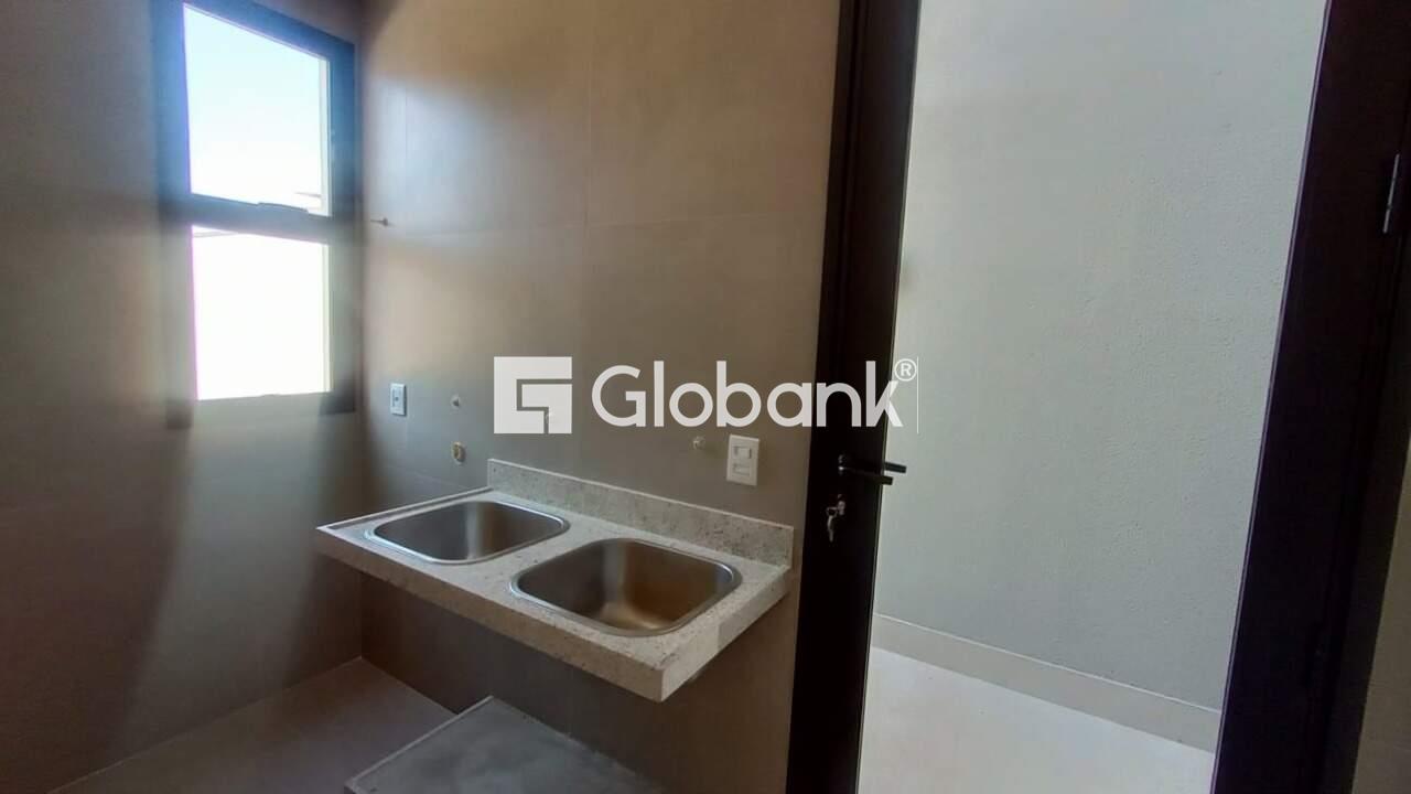 Casa em condomínio 3 quartos à venda Ibituruna 240m² Montes Claros MG: 