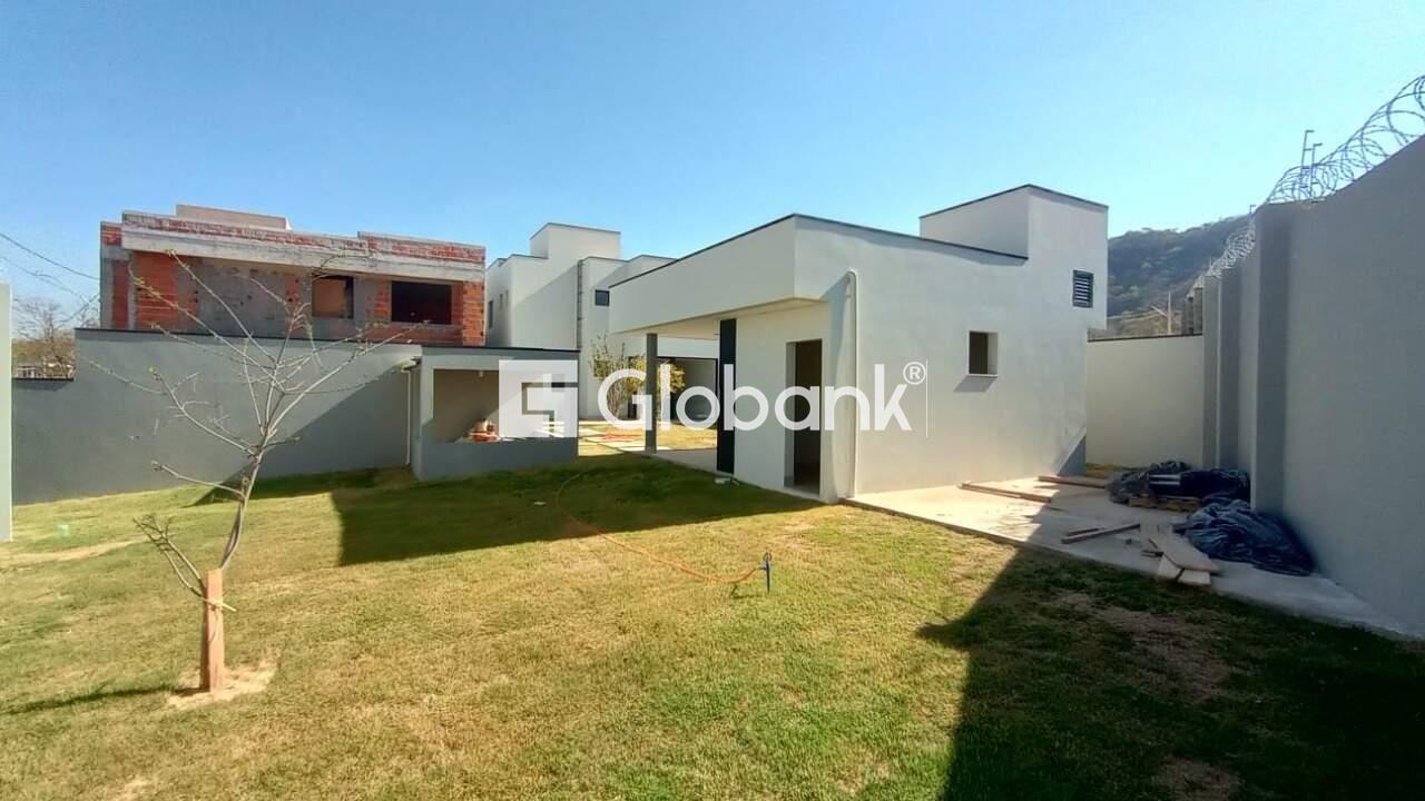 Casa em condomínio 3 quartos à venda Ibituruna 240m² Montes Claros MG: 
