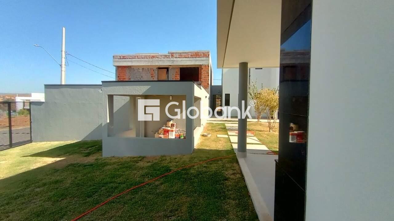 Casa em condomínio 3 quartos à venda Ibituruna 240m² Montes Claros MG: 