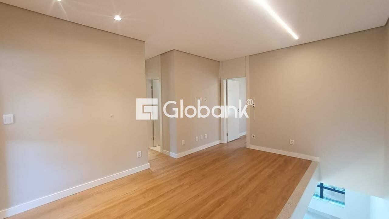 Casa em condomínio 3 quartos à venda Ibituruna 240m² Montes Claros MG: 