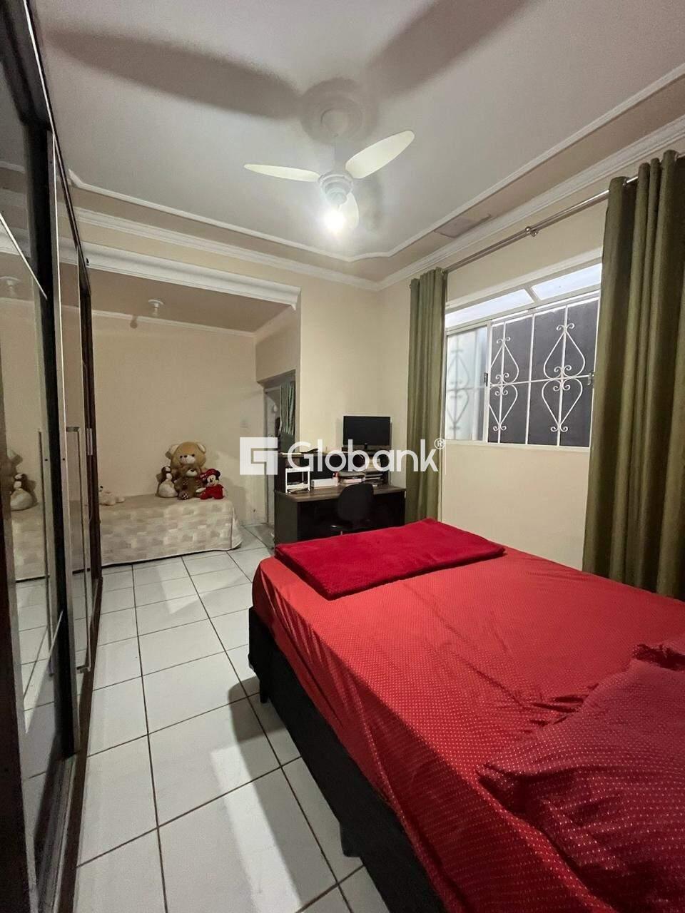 Casa 2 quartos à venda Antônio Pimenta 120m² Montes Claros MG: 