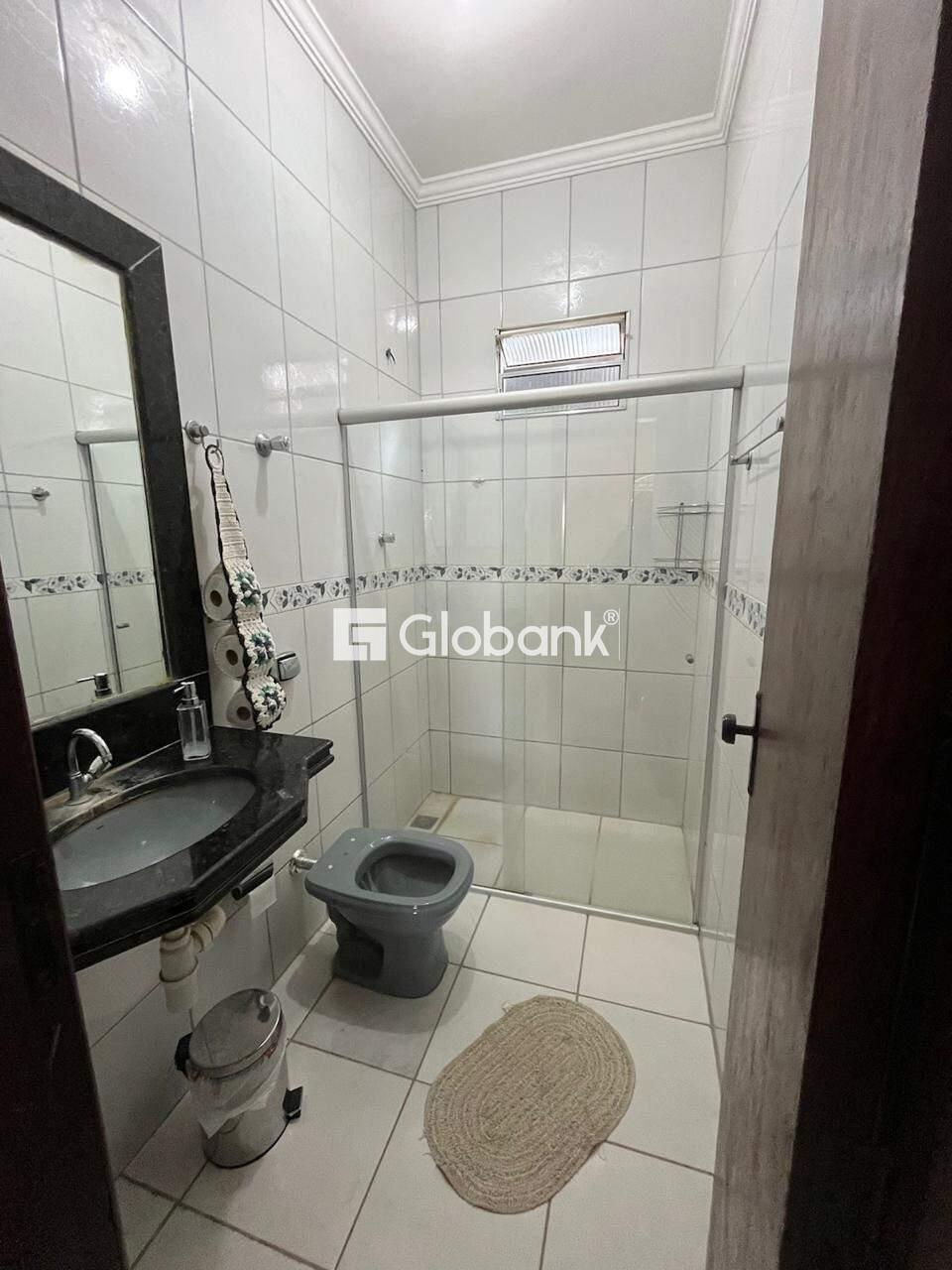 Casa 2 quartos à venda Antônio Pimenta 120m² Montes Claros MG: 