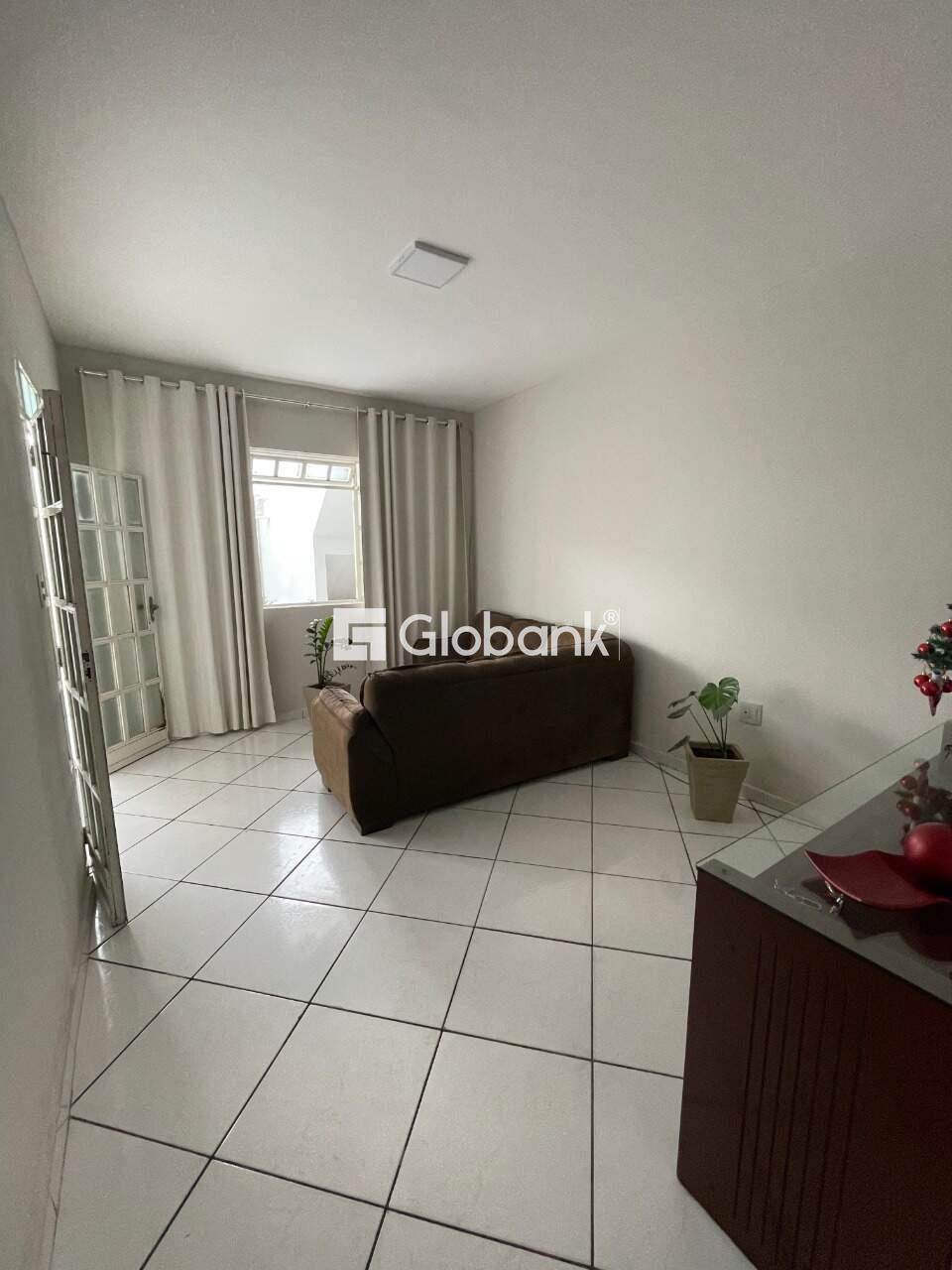 Casa 3 quartos à venda Edgar Pereira 110m² Montes Claros MG: 