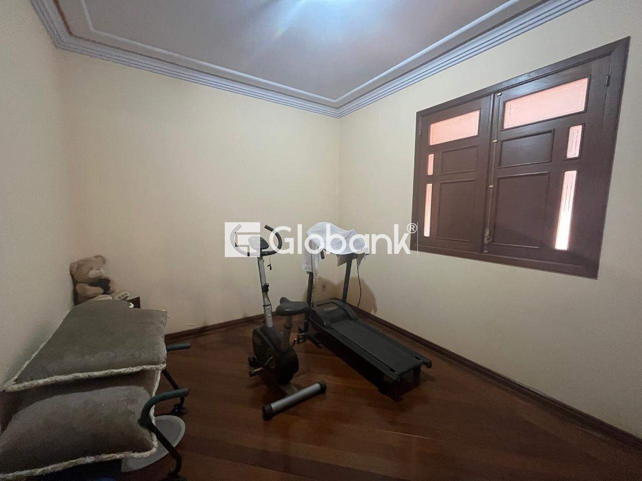 Casa 5 quartos à venda Morada do Sol 300m² Montes Claros MG: DORMIT RIO 1