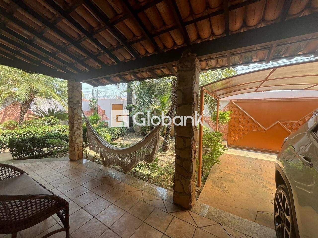 Casa 5 quartos à venda Morada do Sol 300m² Montes Claros MG: JARDIM