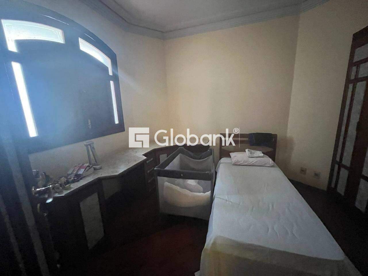 Casa 5 quartos à venda Morada do Sol 300m² Montes Claros MG: DORMIT RIO 3