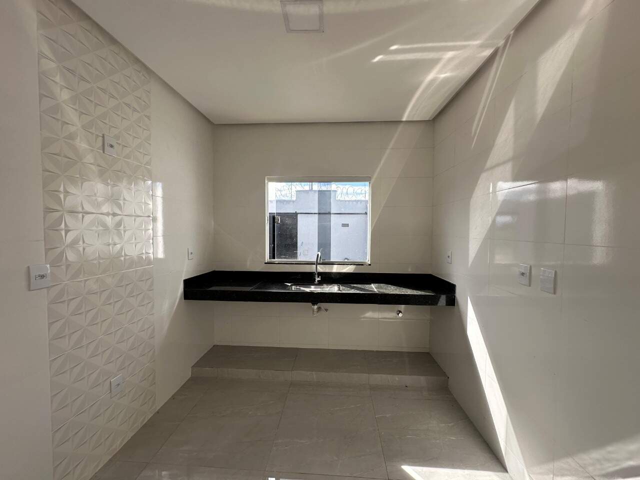Casa 3 quartos para aluguel Jardim Olímpico 90m² Montes Claros MG: Cozinha