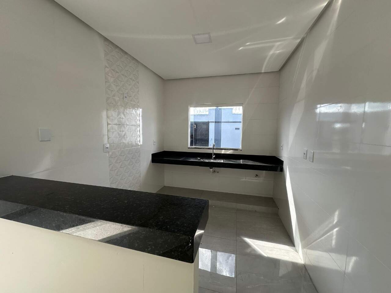 Casa 3 quartos para aluguel Jardim Olímpico 90m² Montes Claros MG: Cozinha