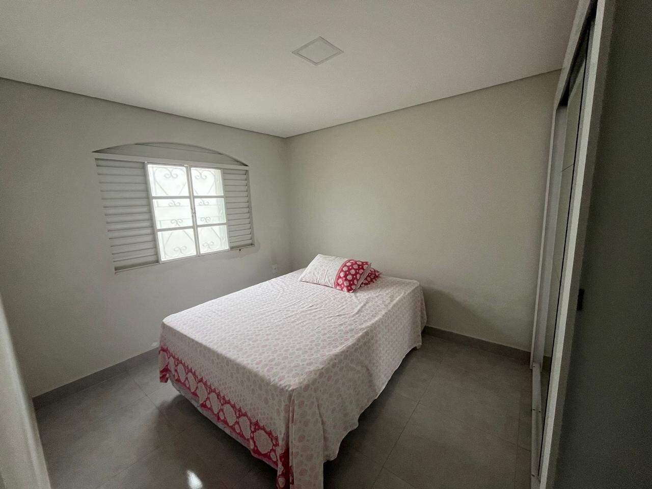 Casa 3 quartos à venda Conjunto Residencial JK 100m² Montes Claros MG: DORMIT RIO 1