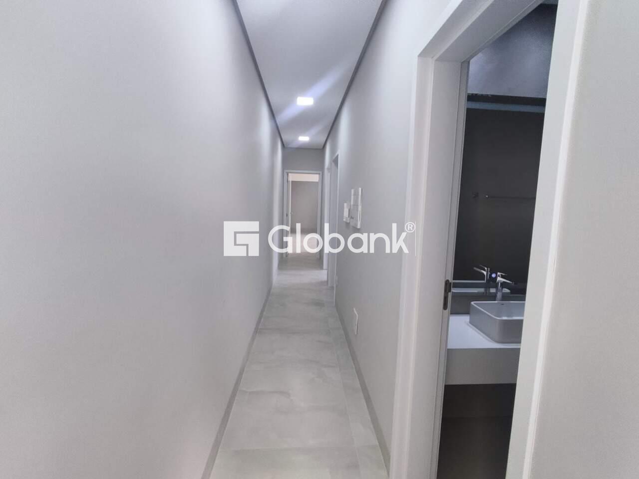 Casa em condomínio 3 quartos à venda Residencial Villa Segura 145m² Montes Claros MG: Corredor