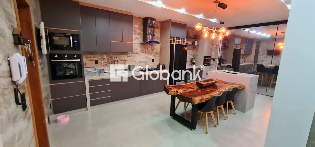 Casa 3 quartos à venda Loteamento Reserva Real 190m² Montes Claros MG: 