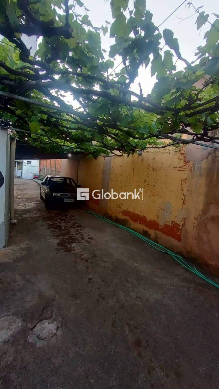 Casa 5 quartos à venda Eldorado 0m² Montes Claros MG: 