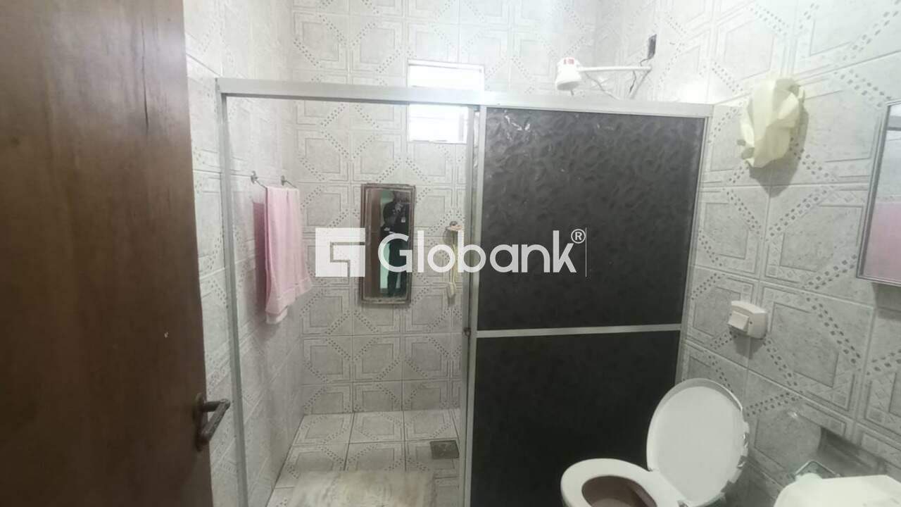 Casa 5 quartos à venda Eldorado 0m² Montes Claros MG: 