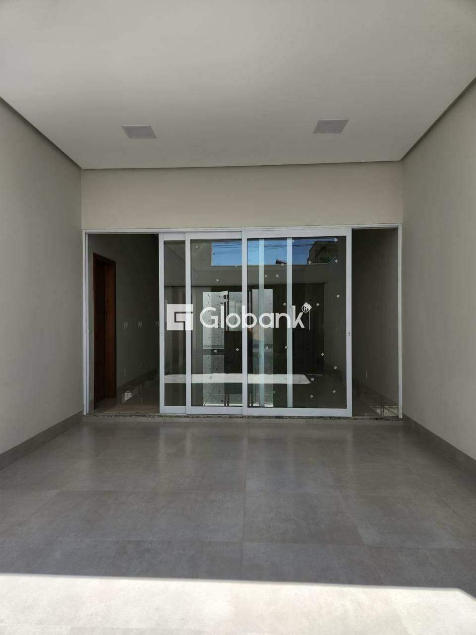 Casa 3 quartos à venda Morada do Alto 135m² Januária MG: GARAGEM