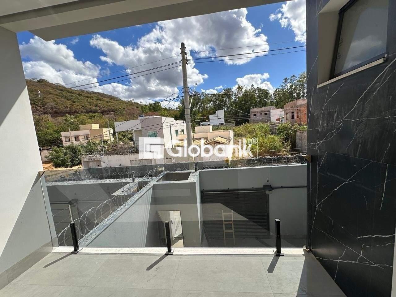 Casa 3 quartos à venda Ibituruna 220m² Montes Claros MG: Sacada