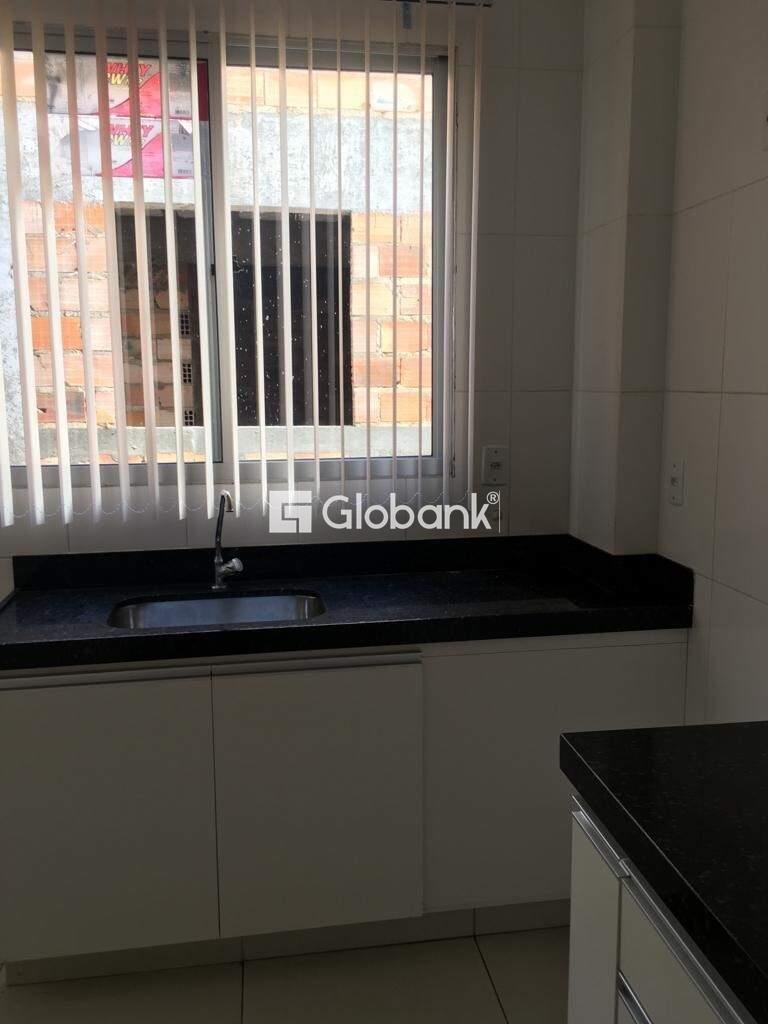 Apartamento 2 quartos à venda Vila Mauricéia 44m² Montes Claros MG: 