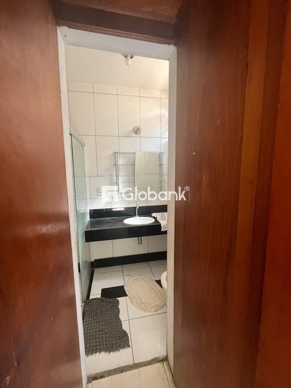 Casa 6 quartos à venda Vila Guilhermina 0m² Montes Claros MG: CASA T RREO:SU TE