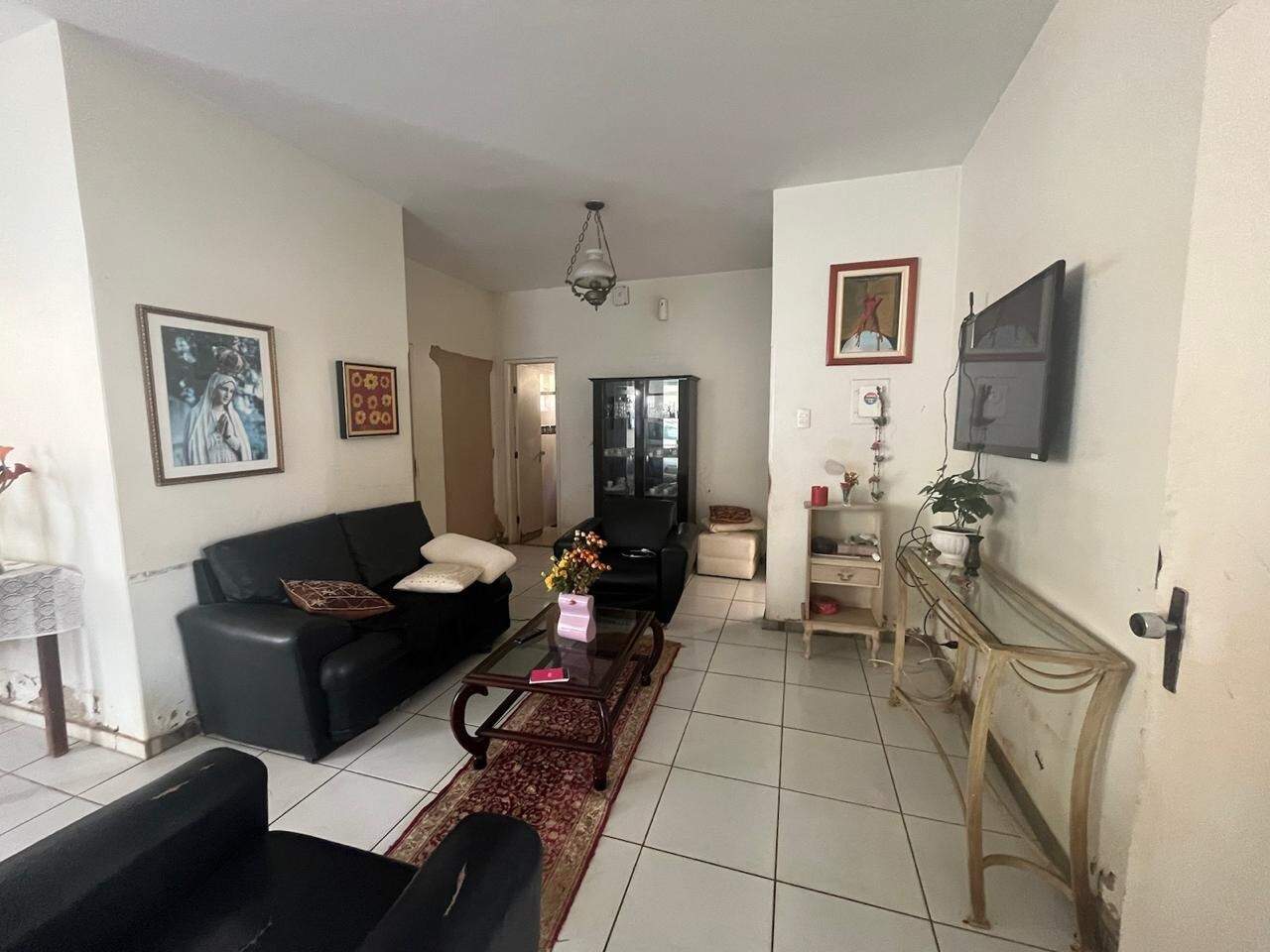 Casa 6 quartos à venda Vila Guilhermina 0m² Montes Claros MG: CASA T RREO: SALA