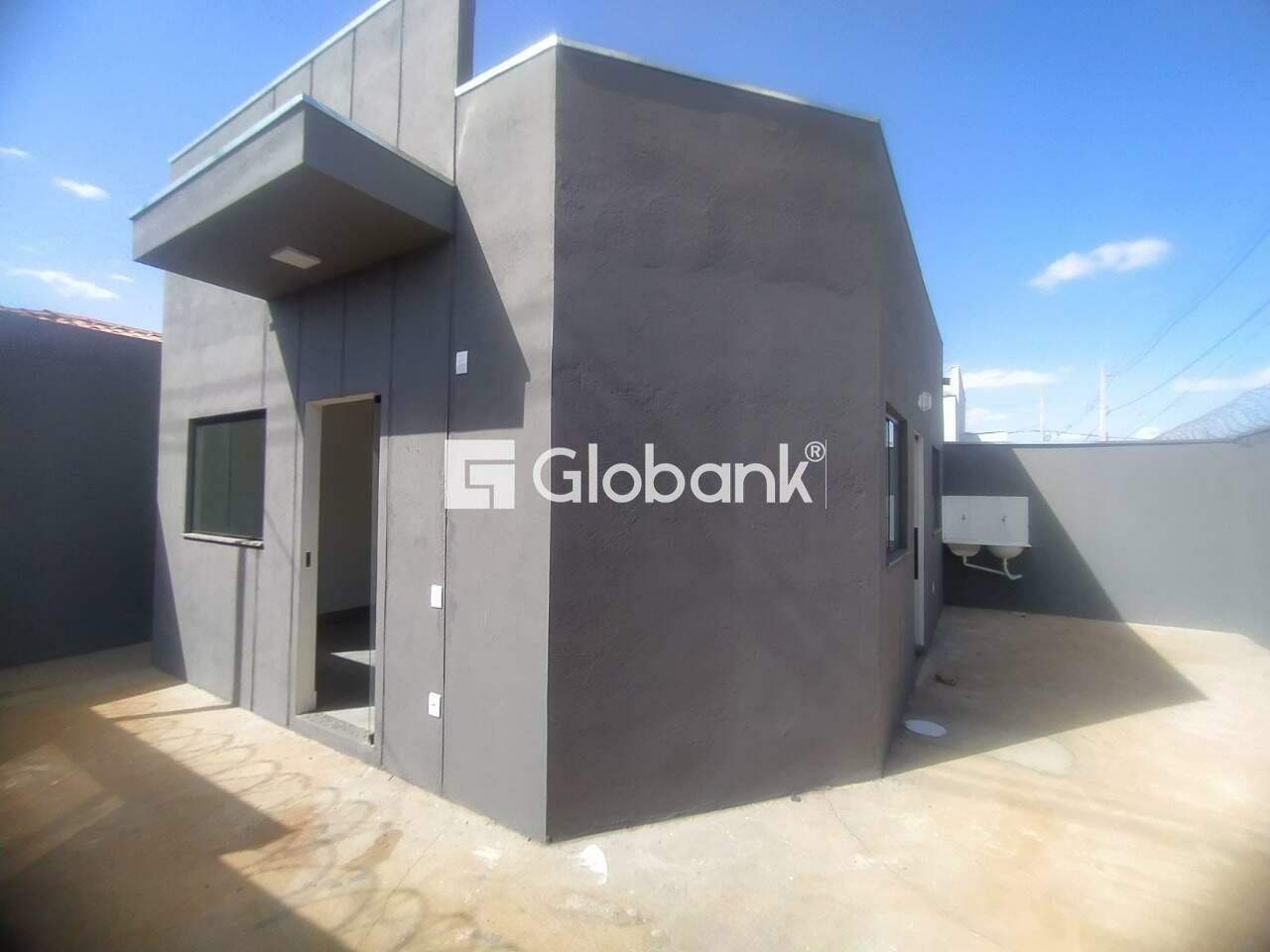 Casa 2 quartos à venda Loteamento Novo Jaraguá 50m² Montes Claros MG: 