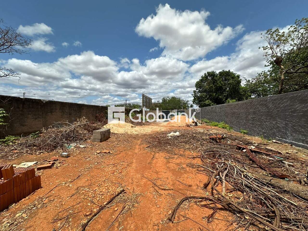 Terreno para aluguel Vera Cruz 0m² Montes Claros MG: 
