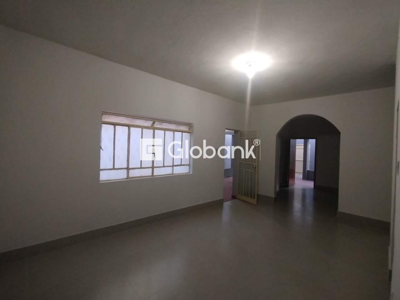 Casa 3 quartos à venda Jardim Palmeiras 120m² Montes Claros MG: 