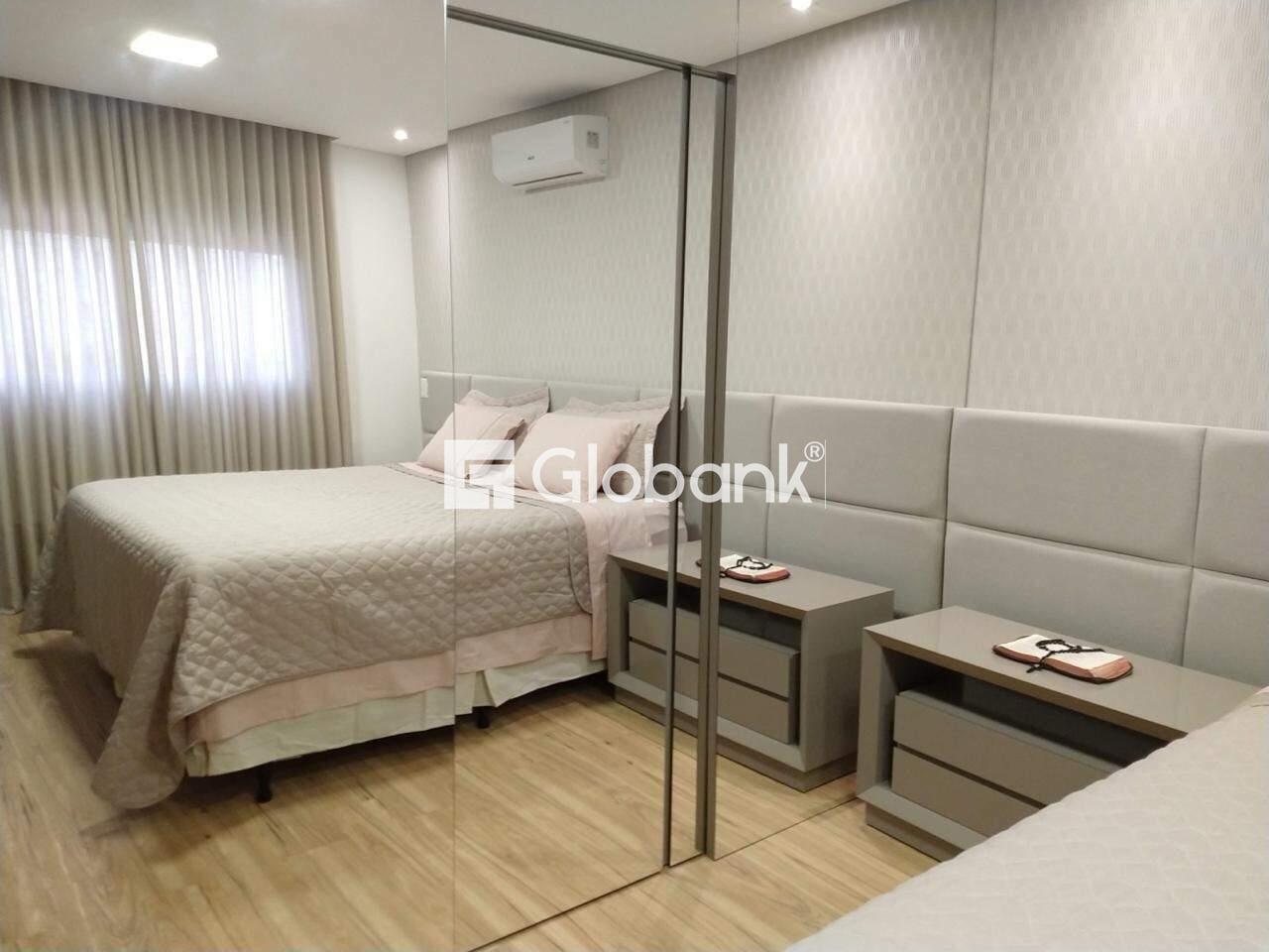 Apartamento 3 quartos à venda Cidade Santa Maria 115m² Montes Claros MG: DORMIT RIO COM ESPELHO