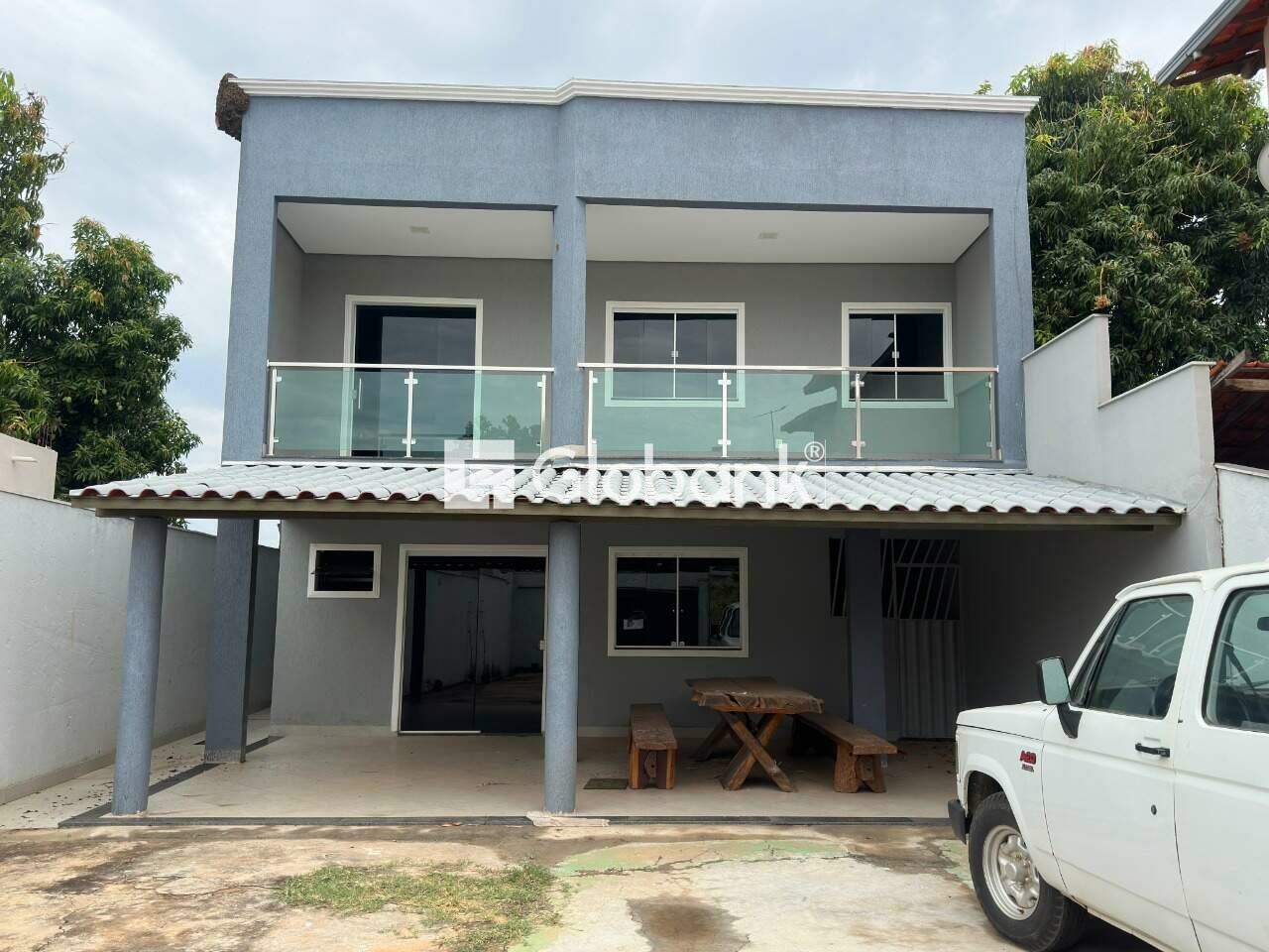 Casa 4 quartos para aluguel Santa Laura 210m² Montes Claros MG: Fachada interna