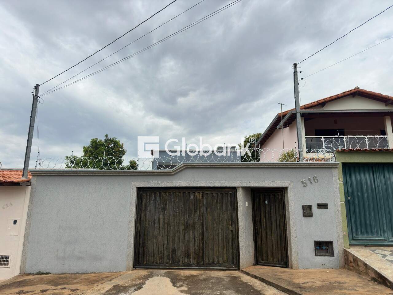 Casa 4 quartos para aluguel Santa Laura 210m² Montes Claros MG: Fachada