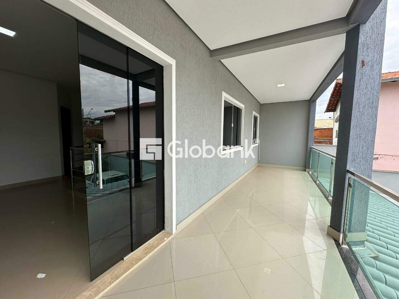 Casa 4 quartos para aluguel Santa Laura 210m² Montes Claros MG: Sacada